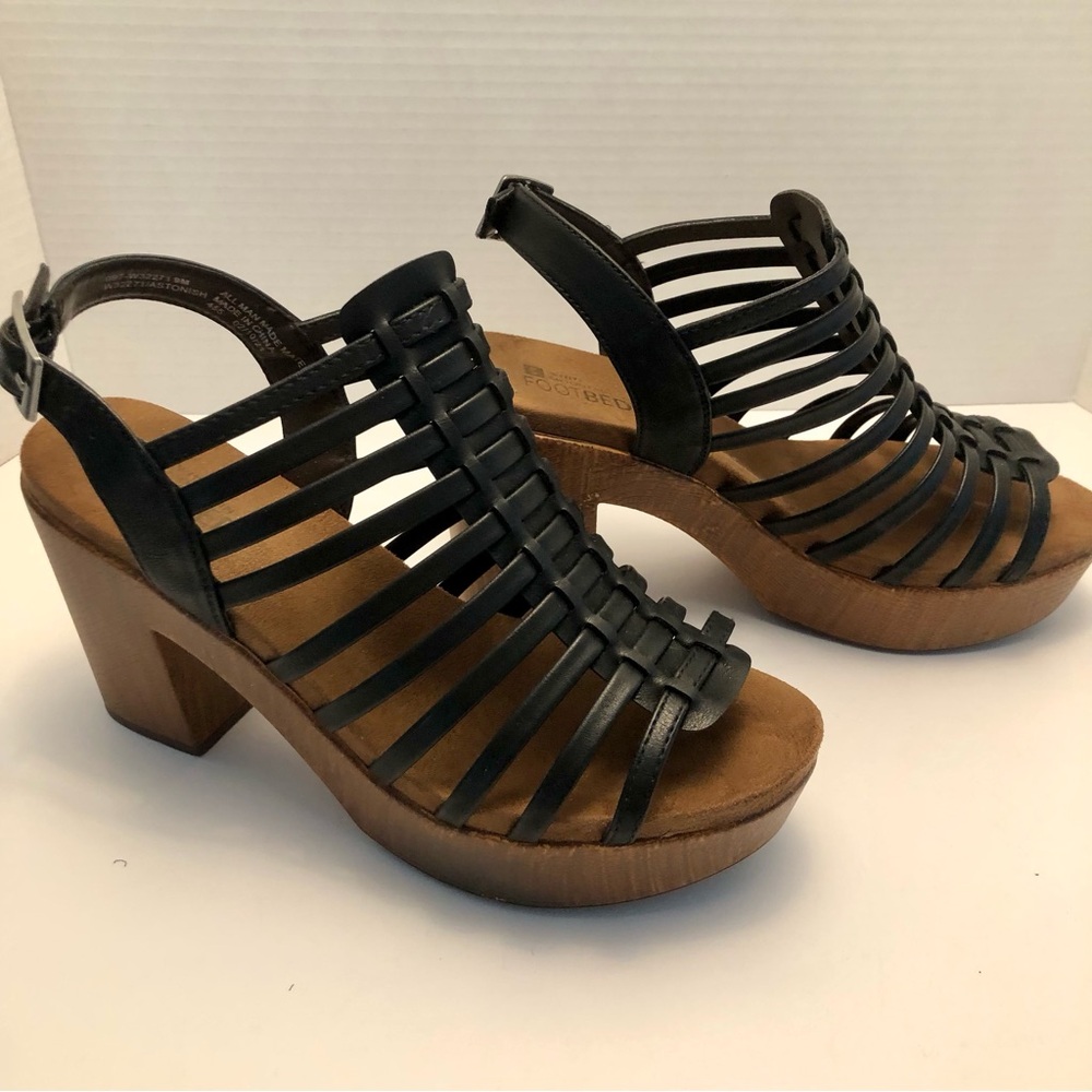 White Mountain Black Multi-Strap Platform Sandal